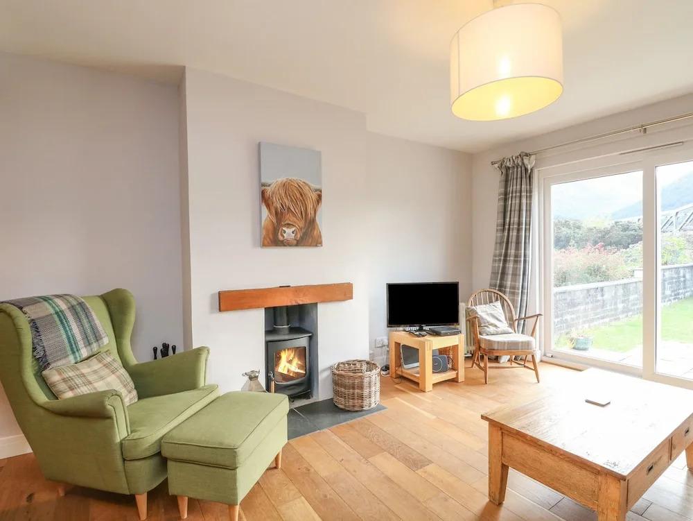 Holly Cottage