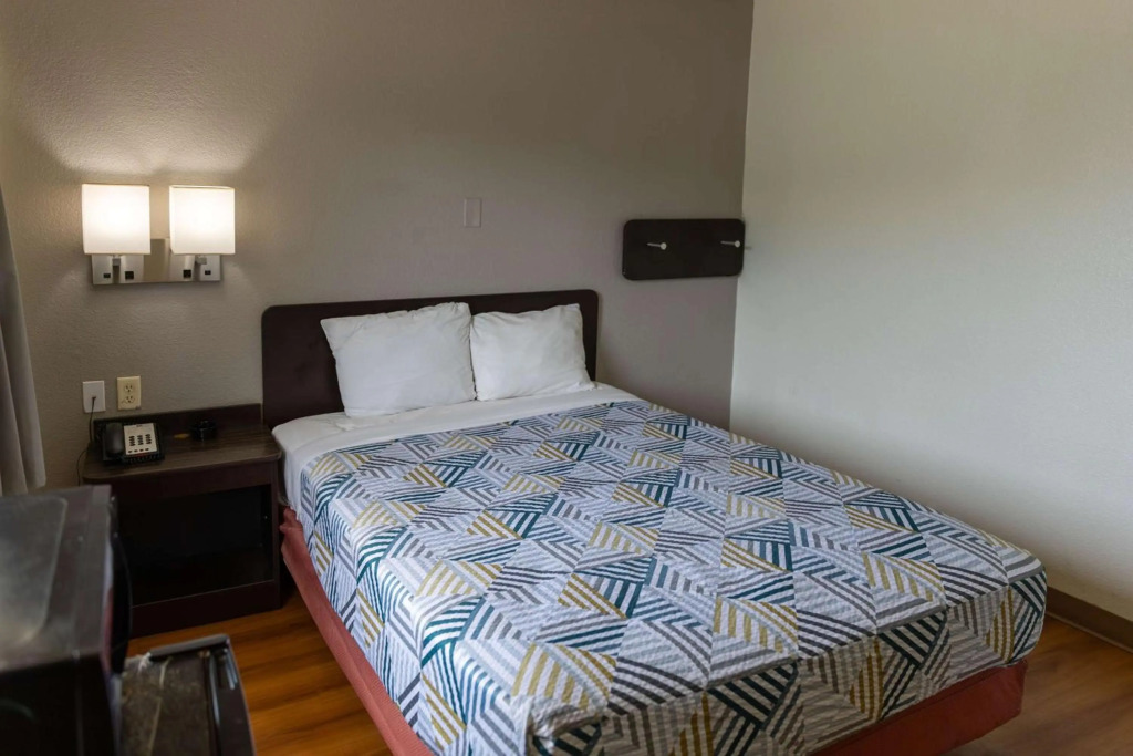Motel 6-Lufkin, TX