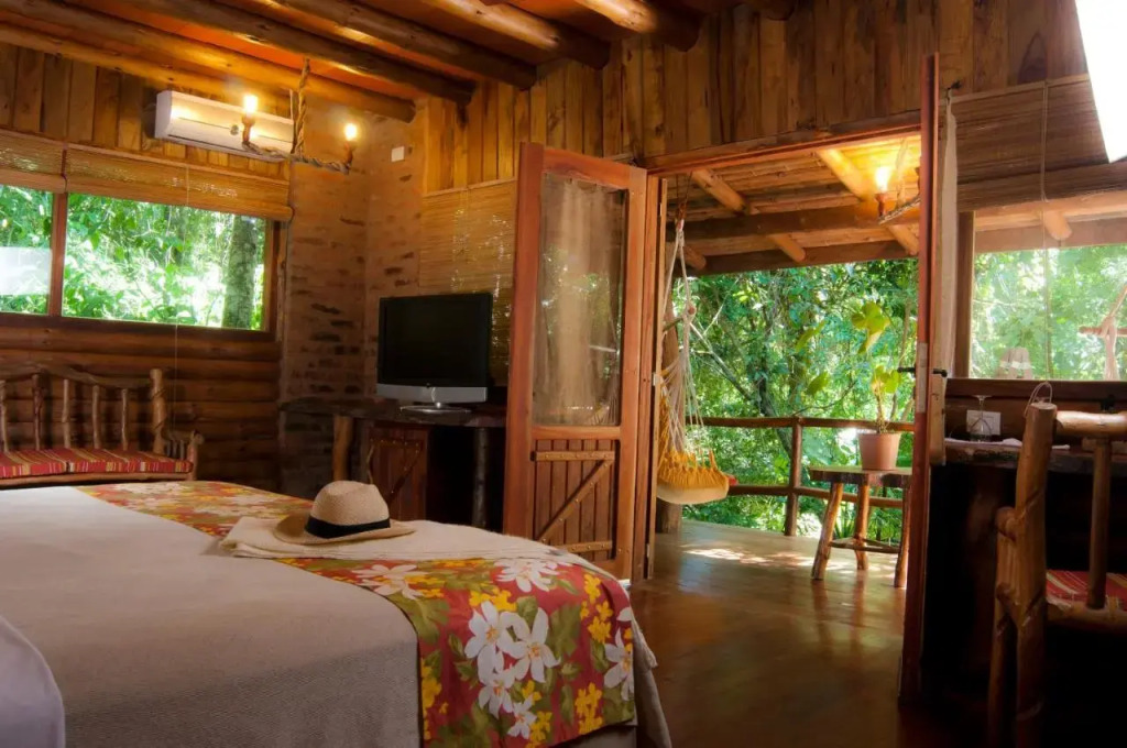 La Aldea De La Selva Lodge
