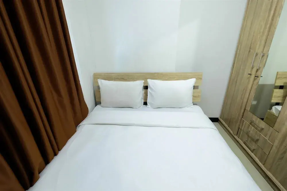 1BR Sky Terrace Lagoon Condo Apartment near Daan Mogot Mall