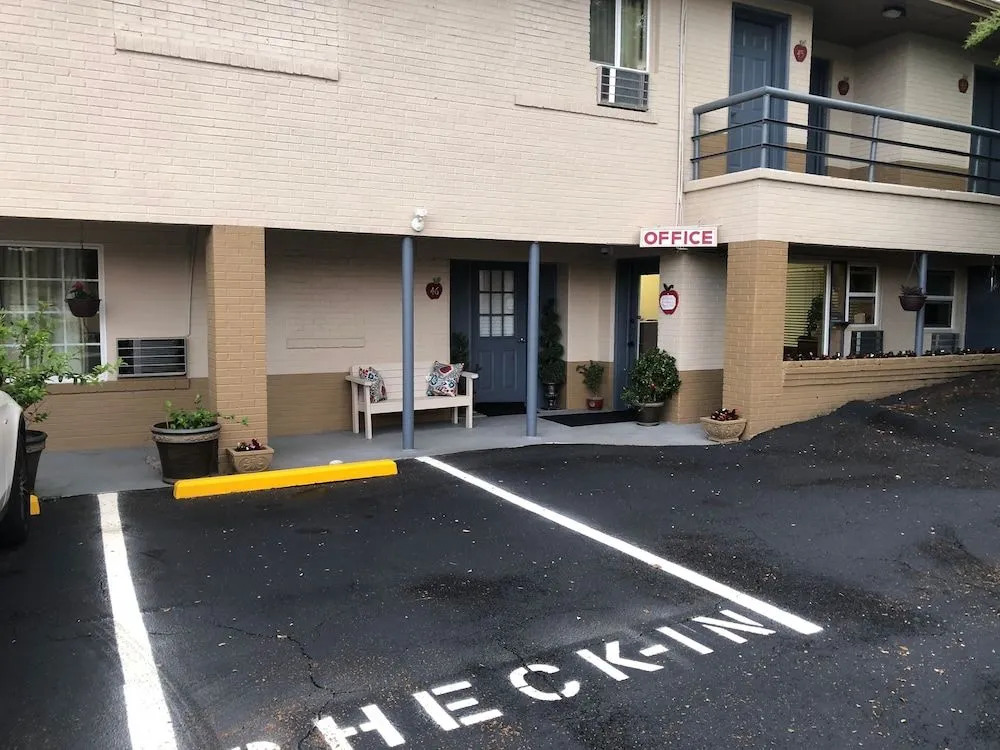 Ellijay Inn - Downtown Ellijay