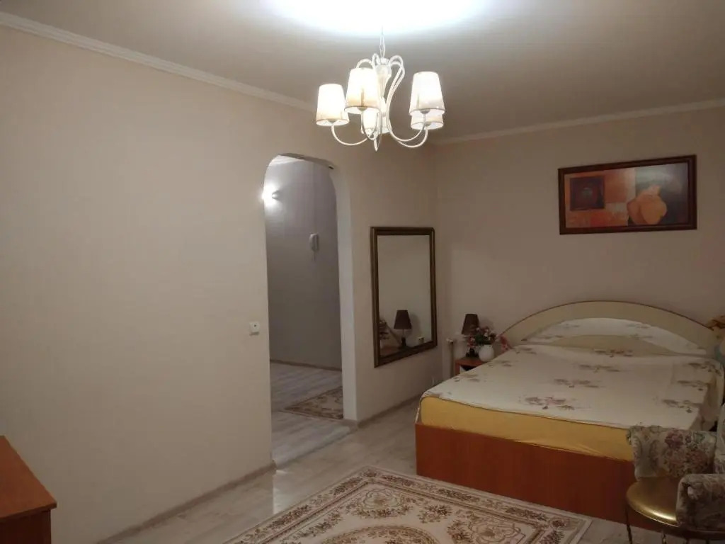 Dacia Apartments