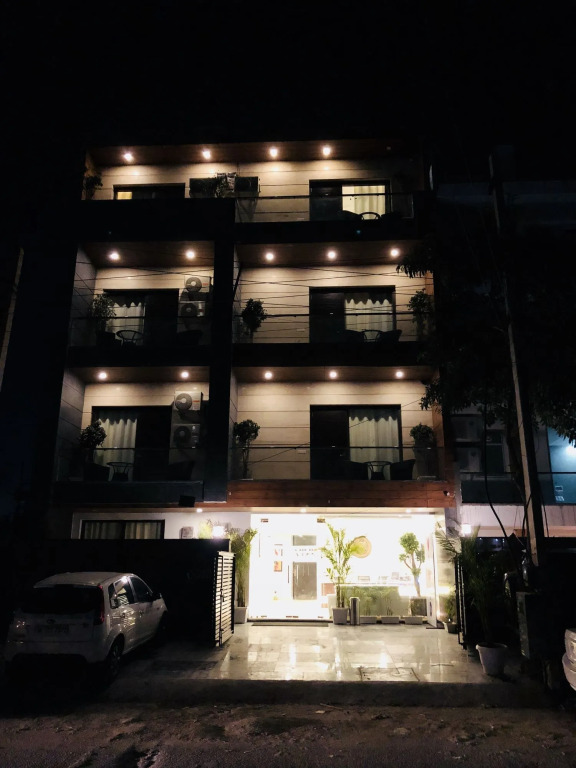 Vivid Boutique Hotel, Medanta, Gurugram