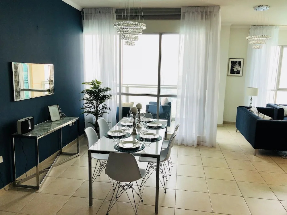 Ultimate Stay 4BR Burj Khalifa view