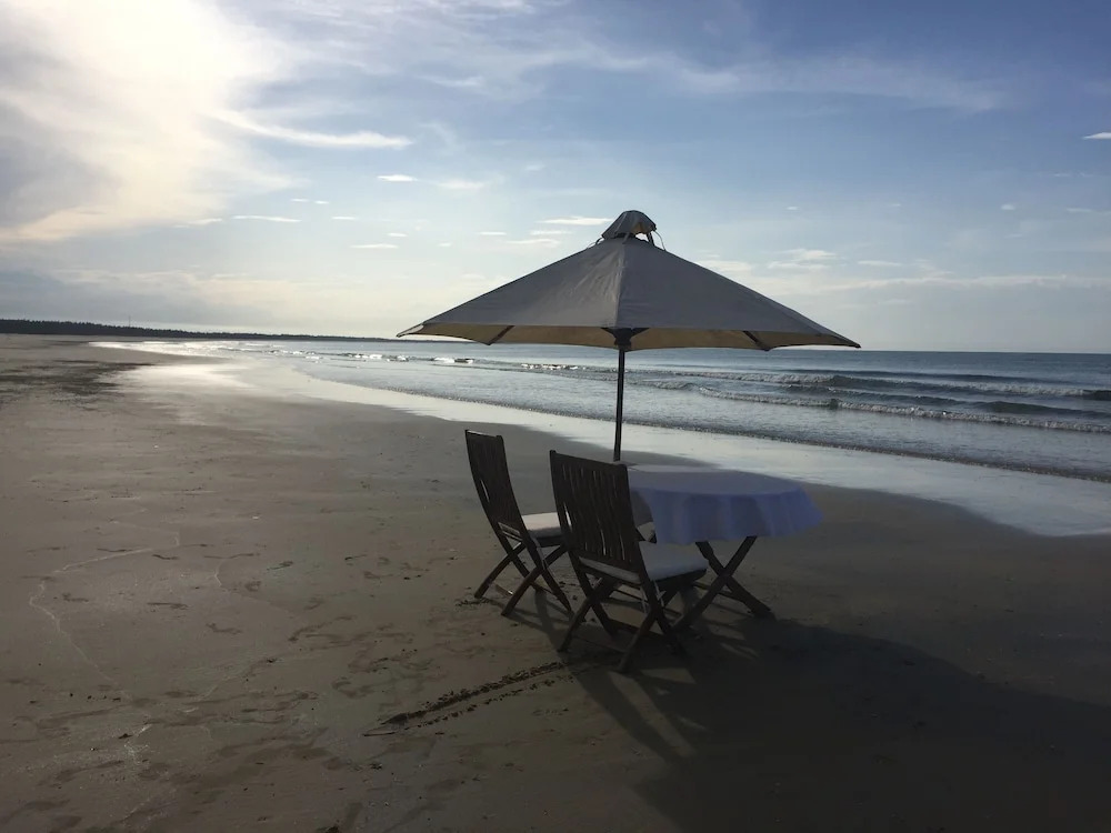 Le Domaine De Tam Hai Resort