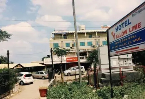 Hotel Yellow Lime