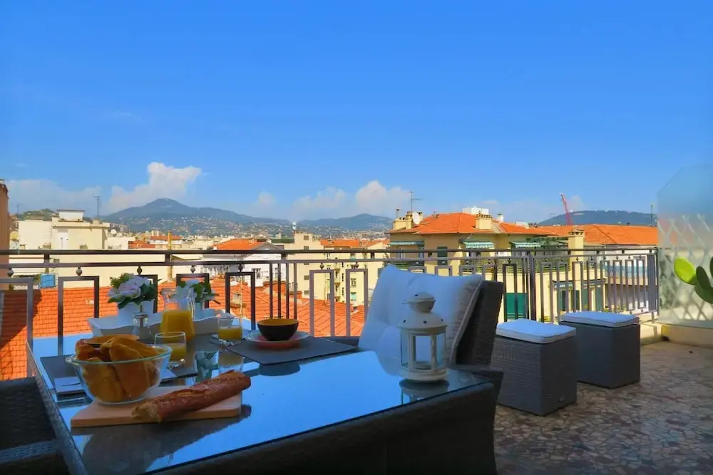 Ashley&parker - Maison Patrizia Terrasse