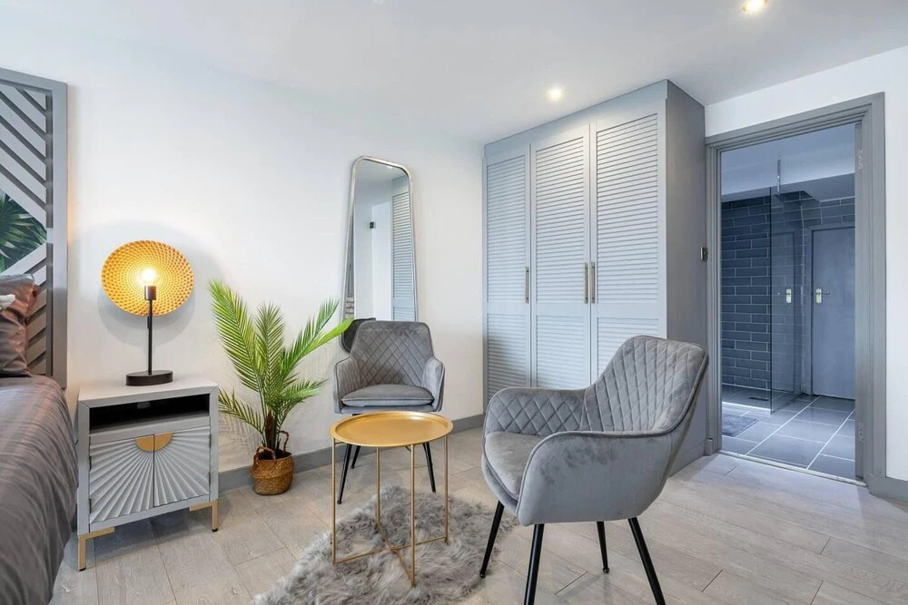 1-bed Flat in West London, Sleeps 2