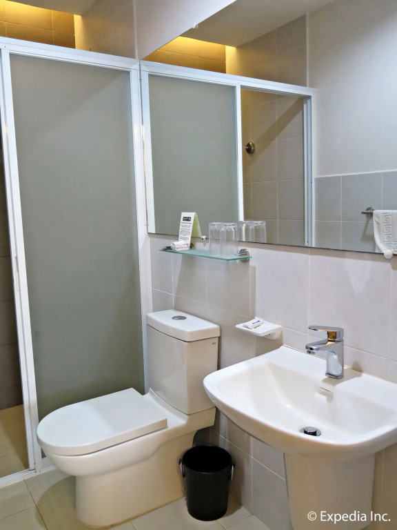Capital O 642 The Junction Tagaytay
