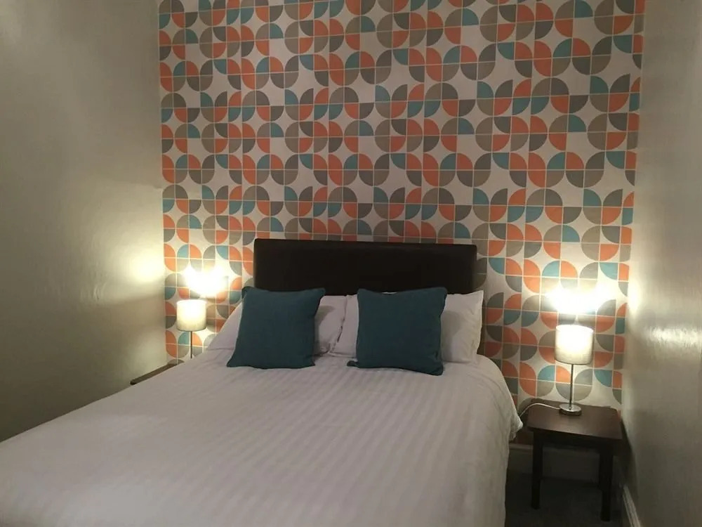 California Guest House