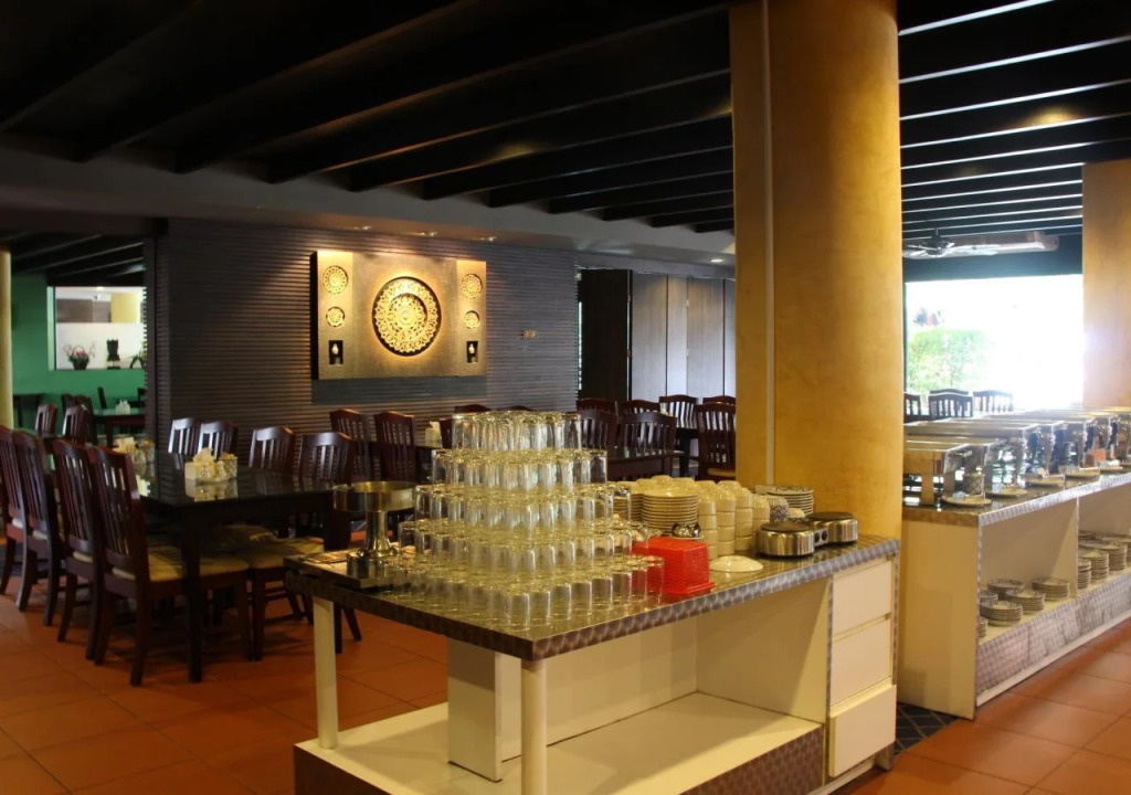 Twin Hotel