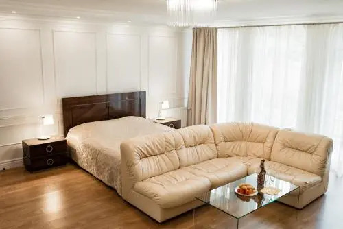 VIP Hotel