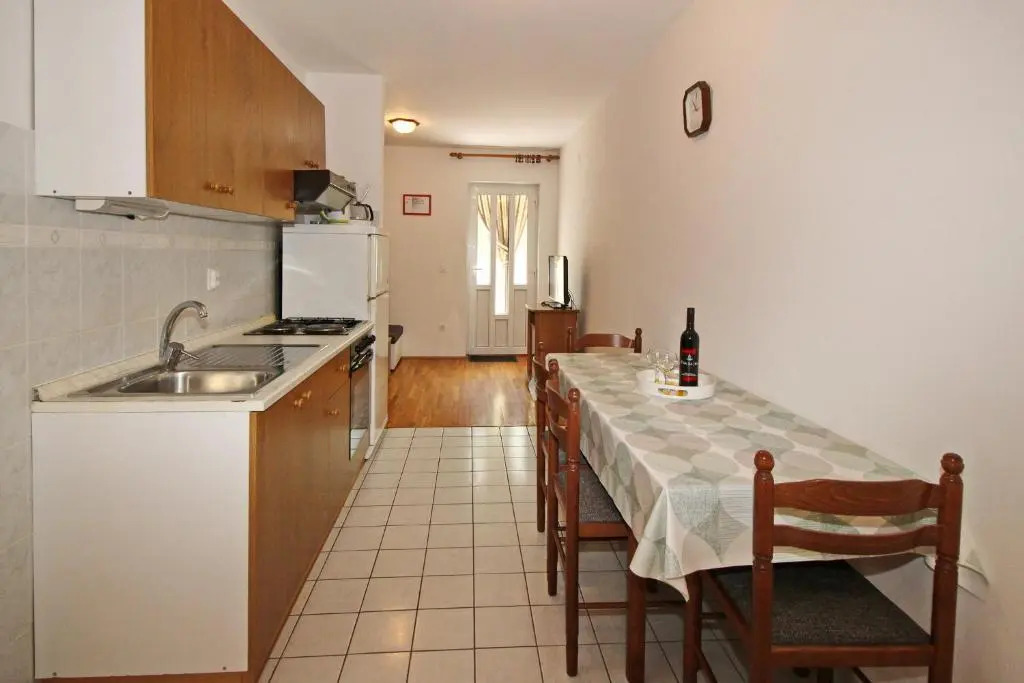 Apartments Sersic