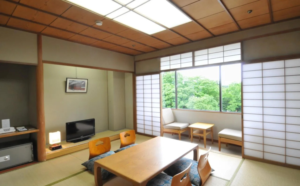 Gosho Nishi Kyoto Heian Hotel
