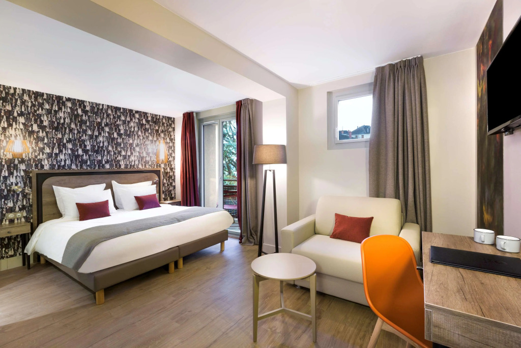 BEST WESTERN La Porte des Châteaux