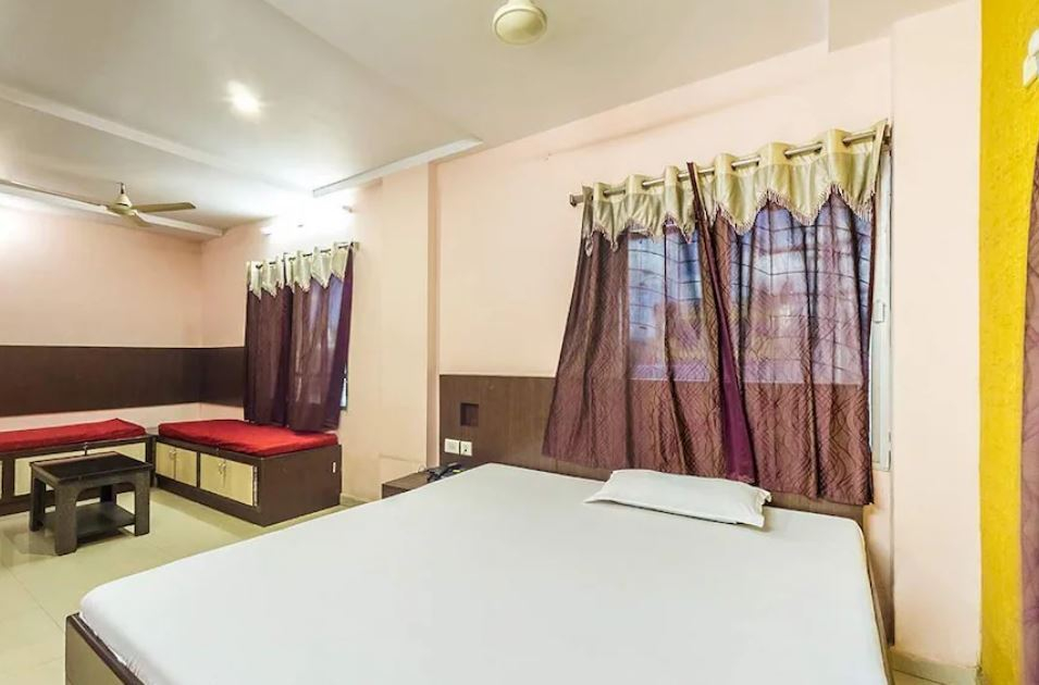 1 BR Guest house in rajpur road, Dehradun, by GuestHouser (C098)