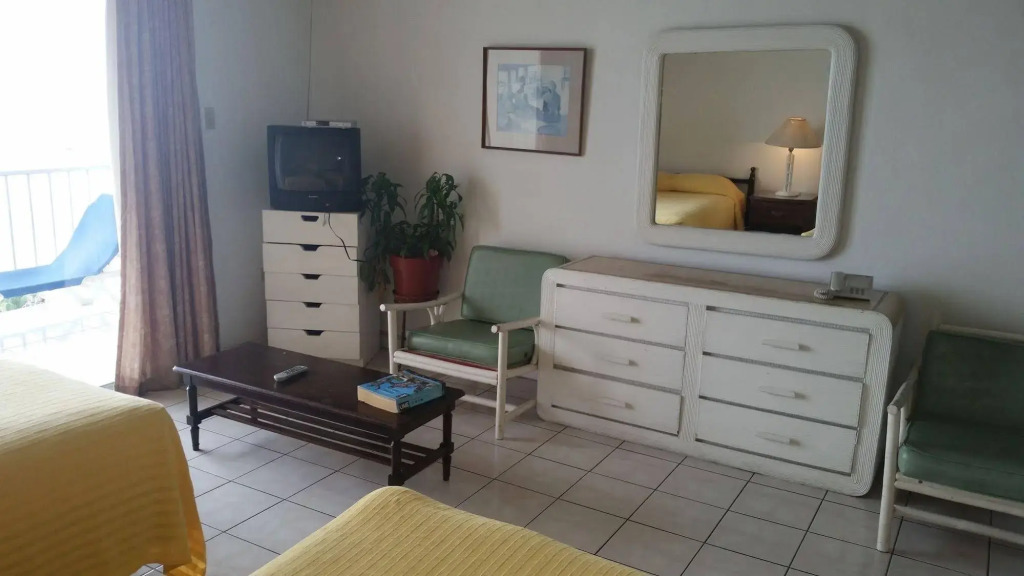 Ocean Air Beach Studio At Montego Bay Club Resort