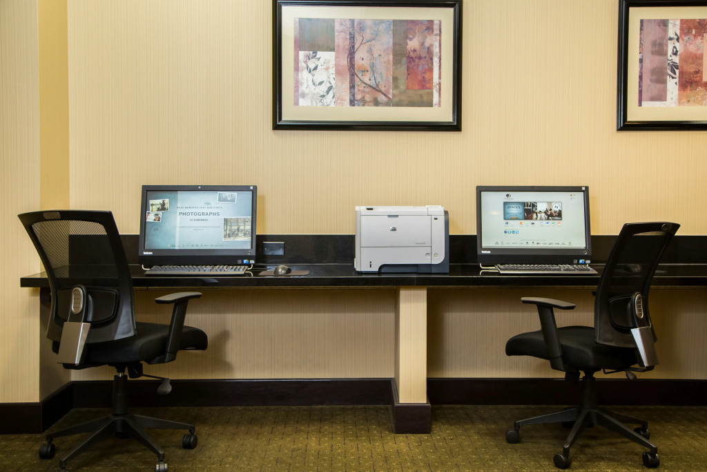 DoubleTree by Hilton Modesto