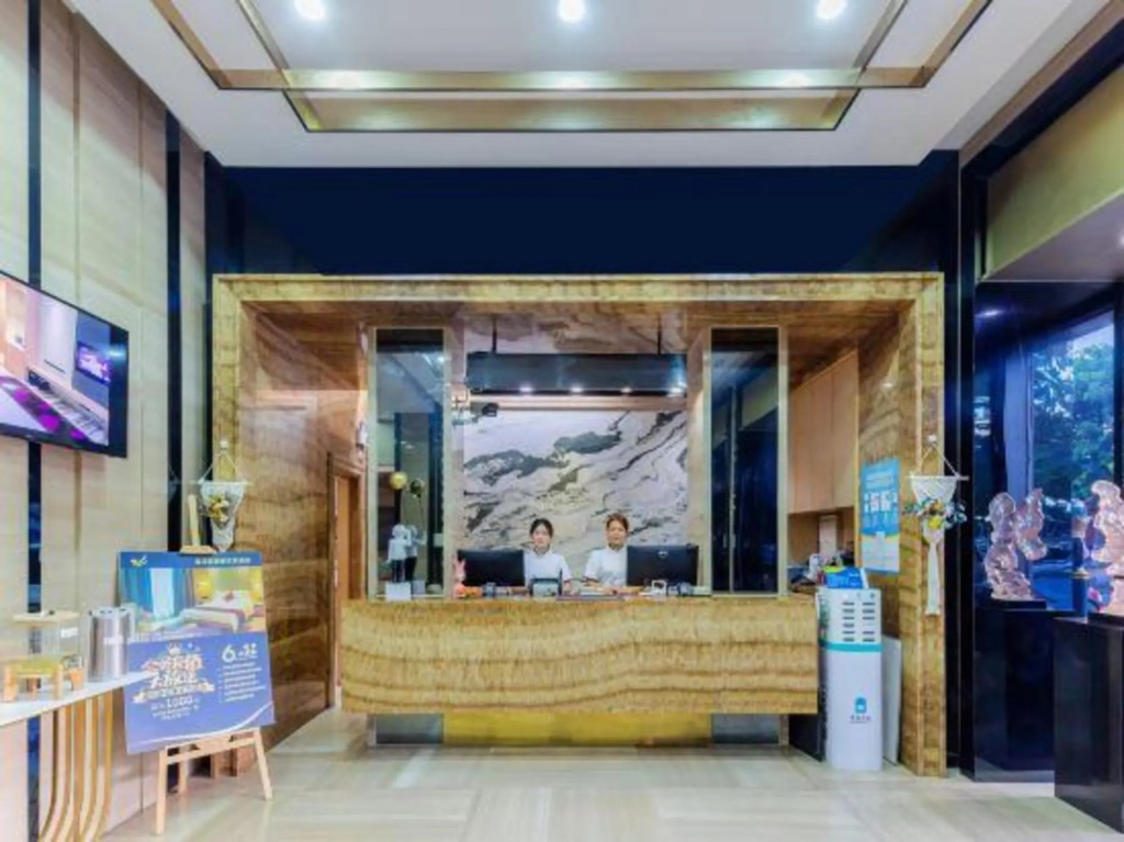 Dream Face Hotel