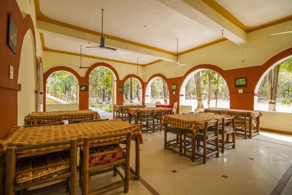 Jungle King Resort