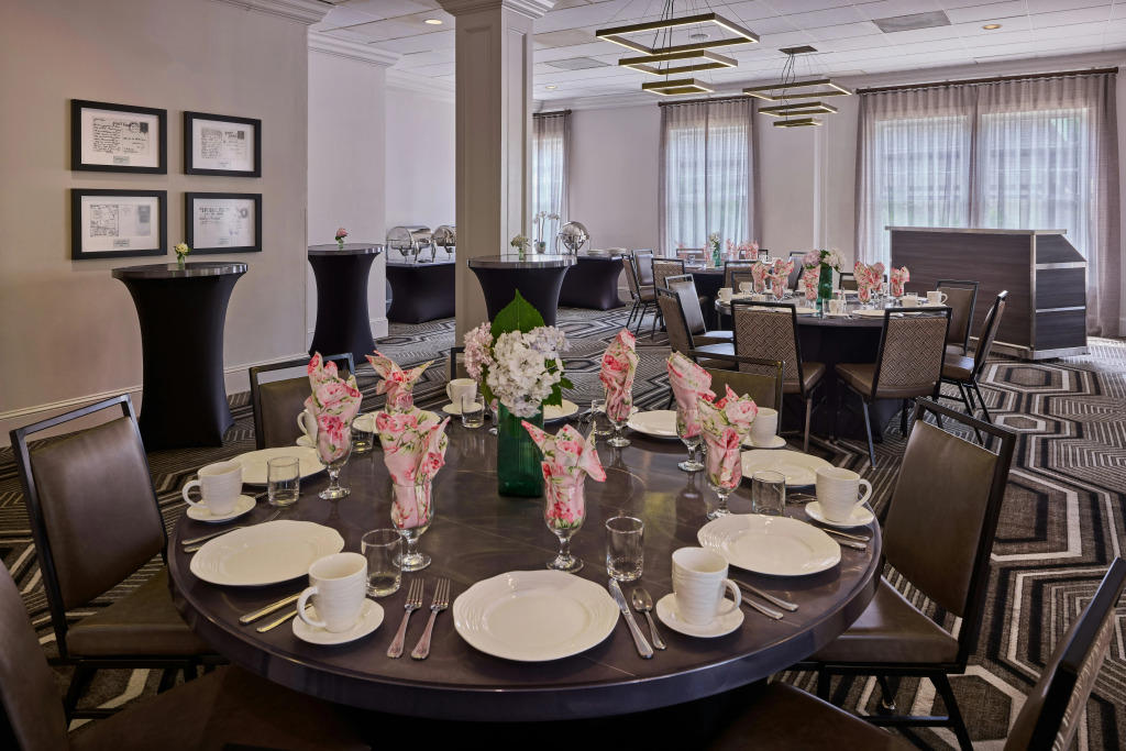 The Partridge Inn Augusta, Curio Collection by Hilton