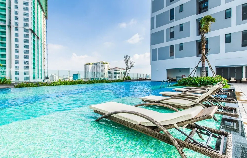 DFour River Gate Deluxe Apartment by the River