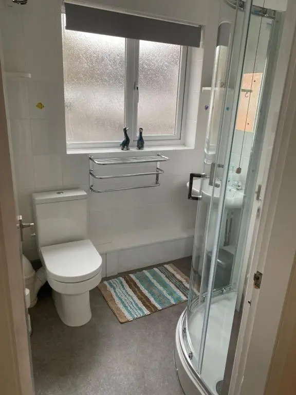 Spacious first floor apartment in the centre of Church Stretton with free parking