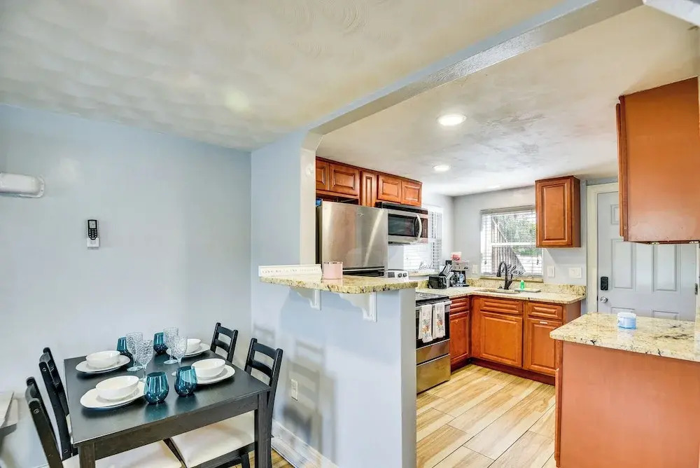 Daytona Beach Vacation Rental Apt - 2 Mi to Beach!