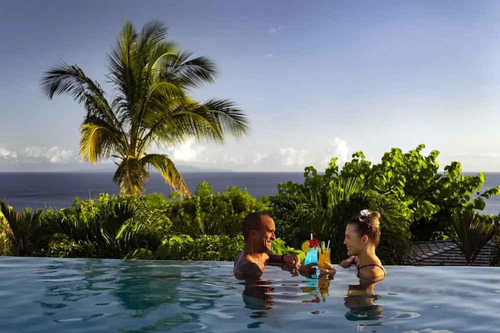 Tet Rouge Resort