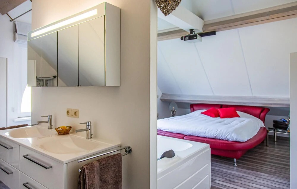 Awesome Home In Diksmuide With Wifi