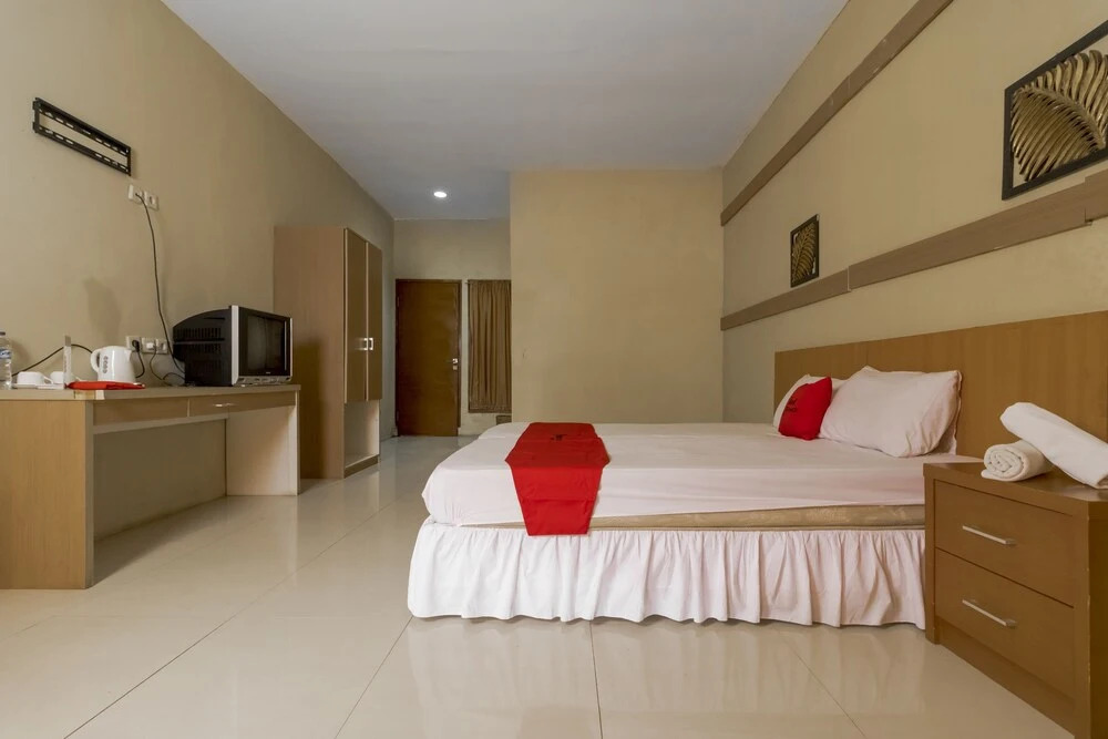 RedDoorz near Gumati Waterpark