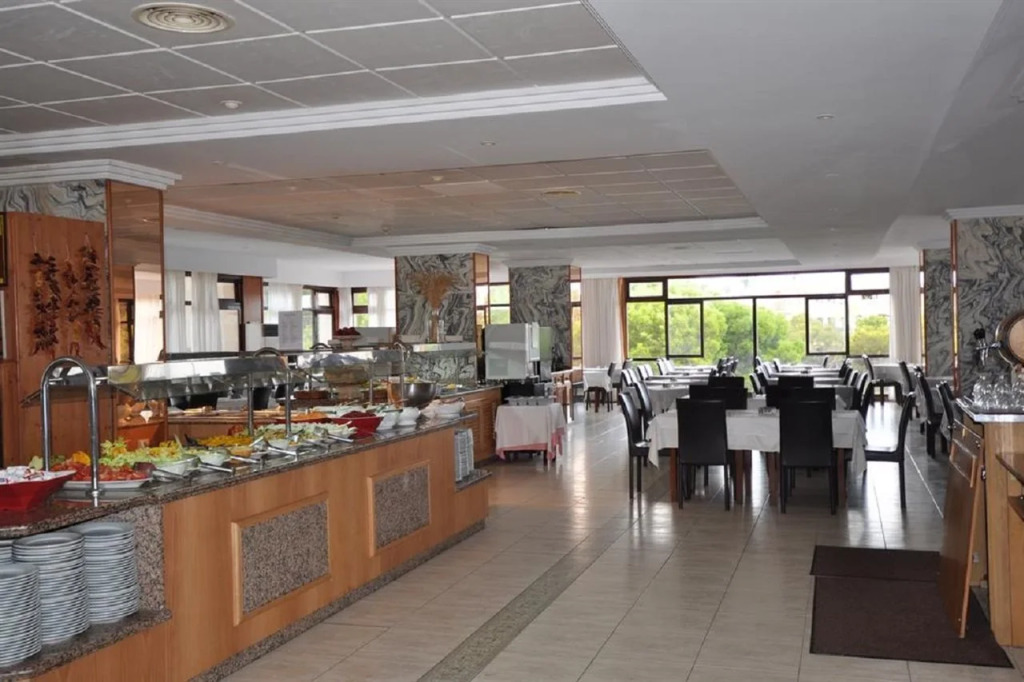 Hotel Cabot Cala Ferrera