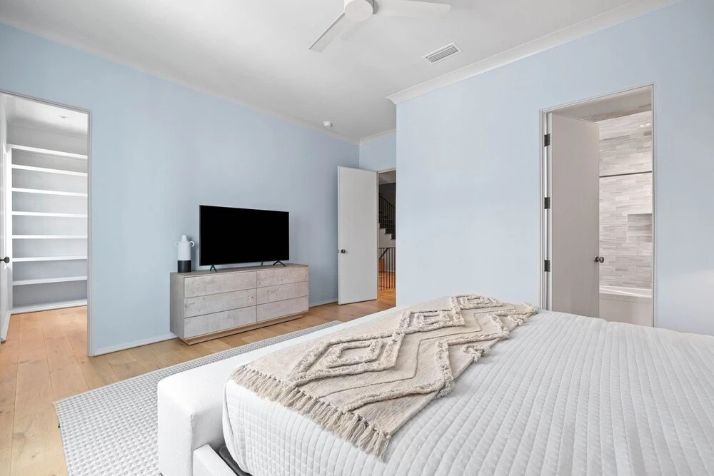 Verisun 40 Elysee Court 5 Bedroom Home by RedAwning