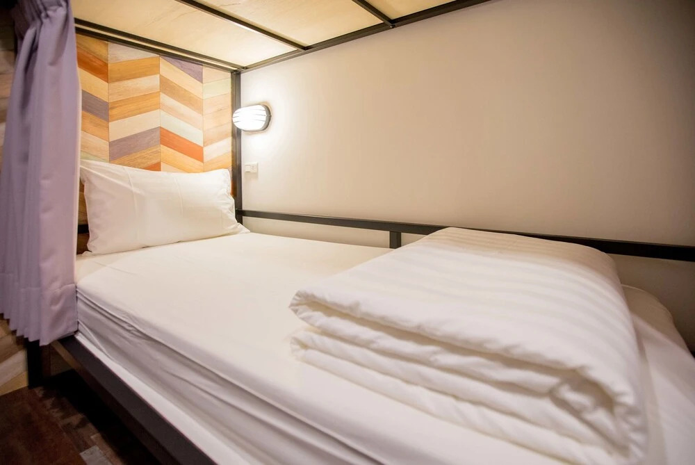9729 Hostel