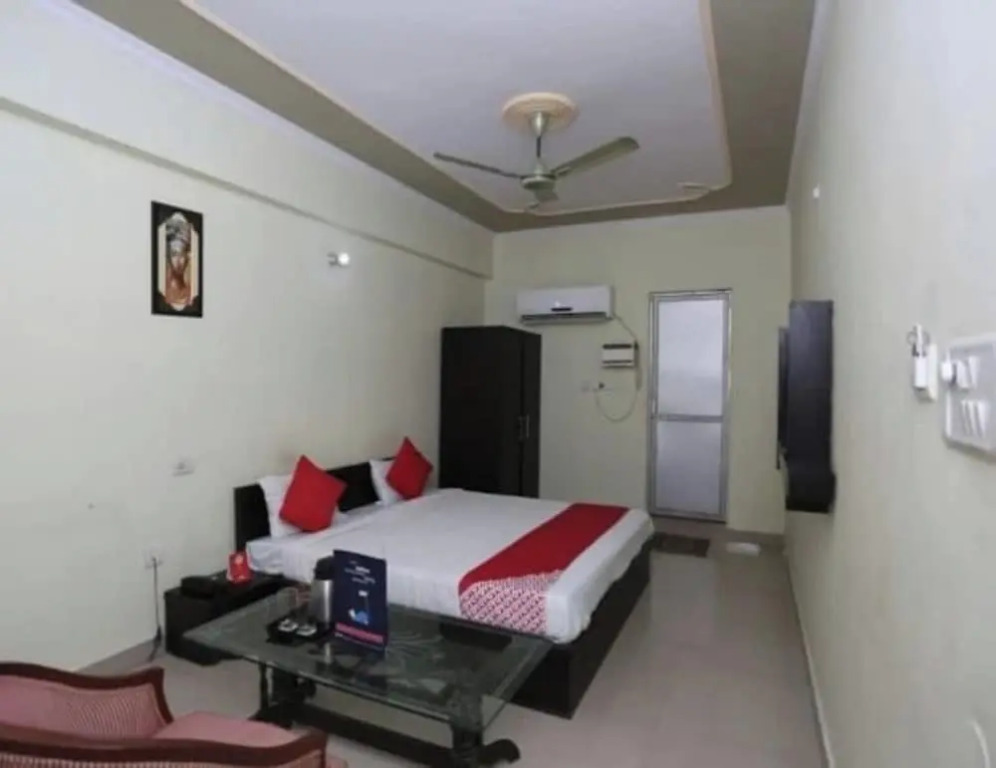 Hotel S K Palace Lucknow , Best Hotel In Lucknow , Hotel In Transport Nagar Lucknow ,Budget Hotels In Lucknow