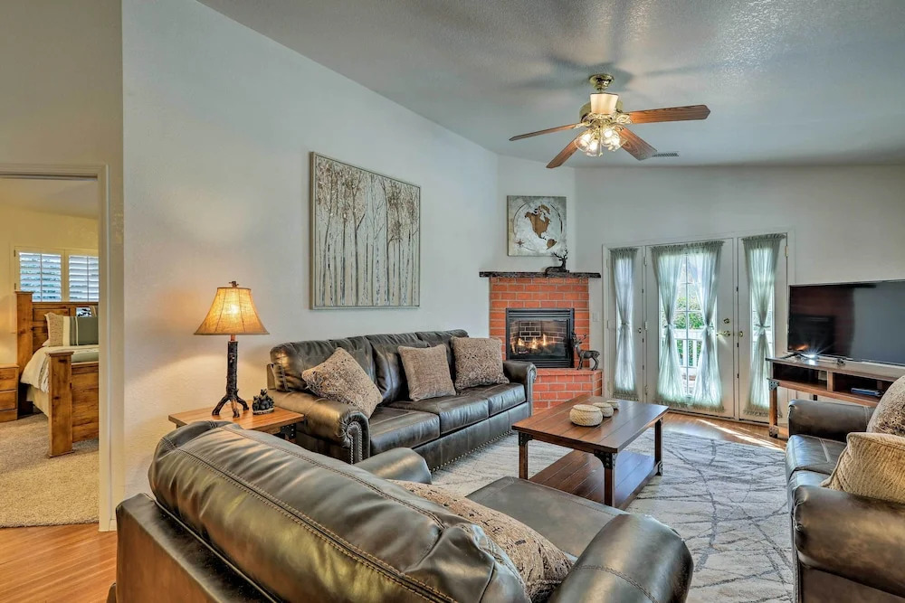 Patio & Mtn Views: Tranquil Sedona Gem