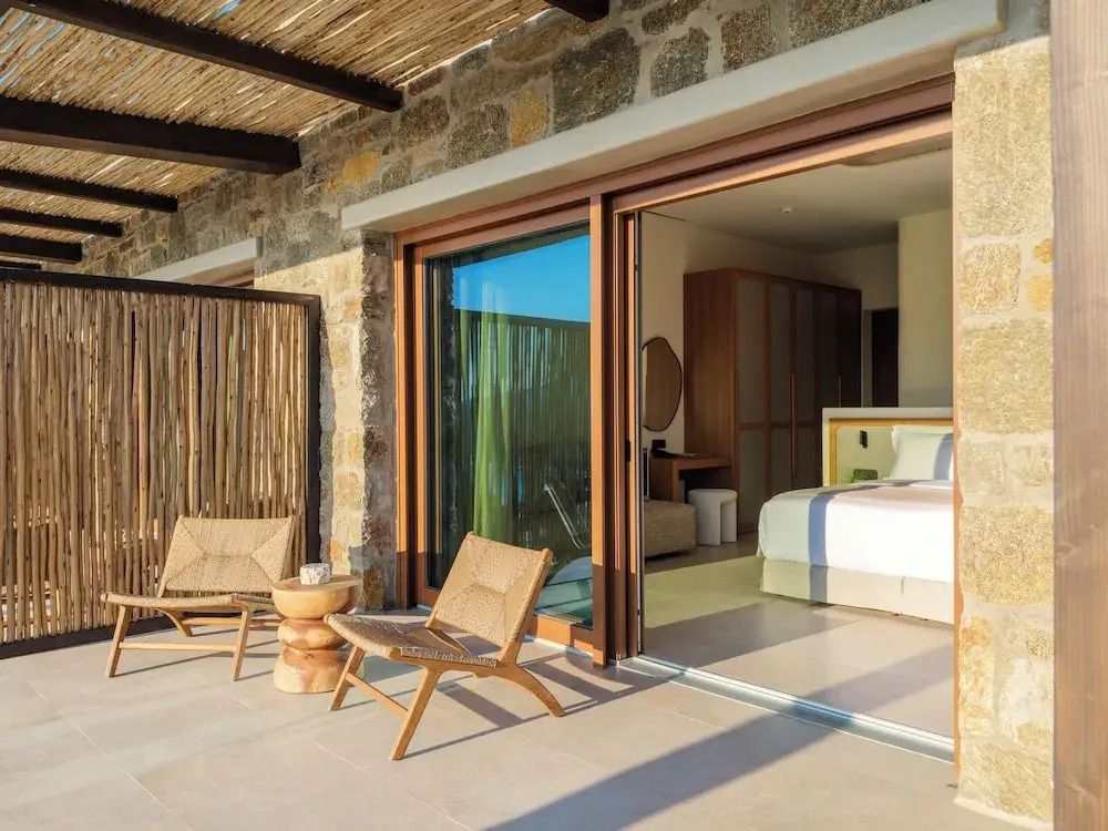 Petrablu Mykonos