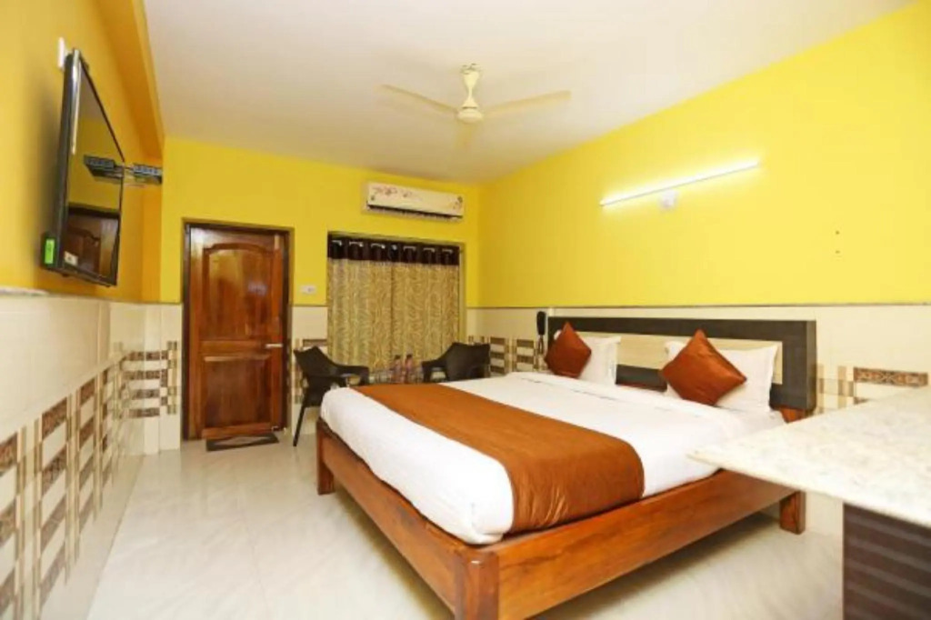 Goroomgo Laxmi Resort Puri