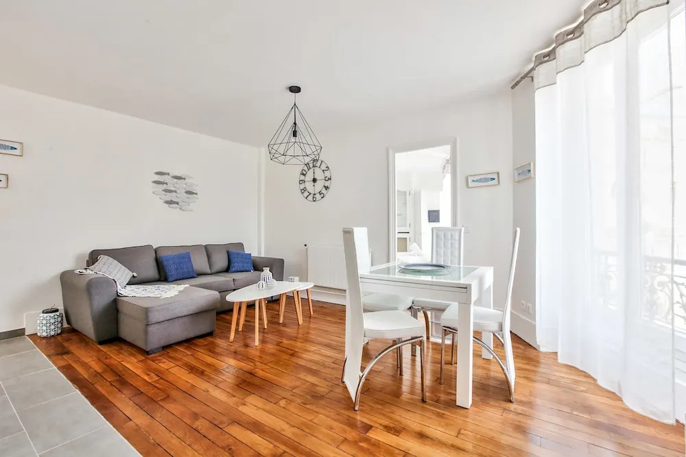 49 Pretty Flat In Menilmontant