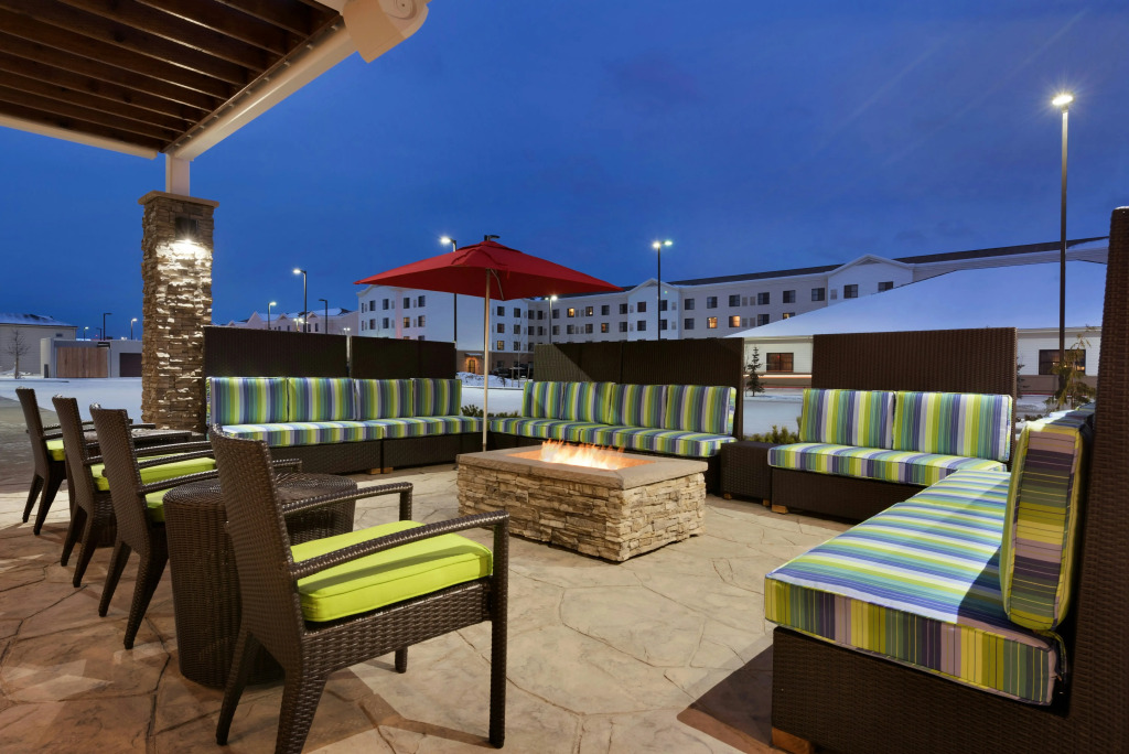 Home2 Suites by Hilton Anchorage / Midtown
