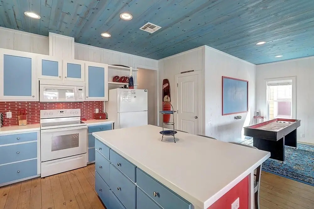 Cherry on Top Ov27 4 Bedrooms 3.5 Bathrooms Home