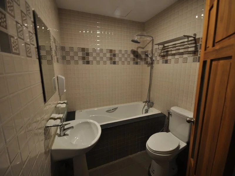Pathi Hotel