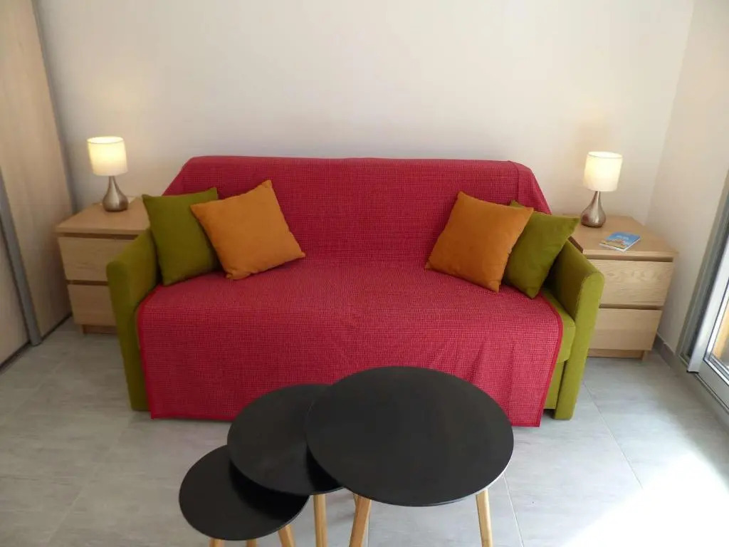 Appartement Le Lavandou, 1 pièce, 2 personnes - FR-1-308-110