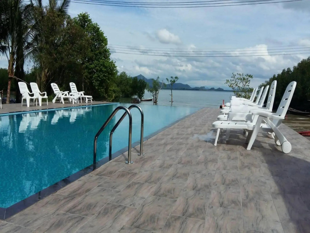 KOHMOOK THE SUN GREAT RESORT