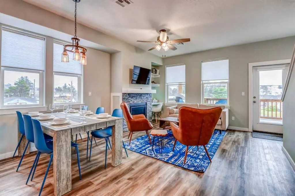 NEW Tri-Level Home with Ocean View and 3 En-Suite Bedrooms!