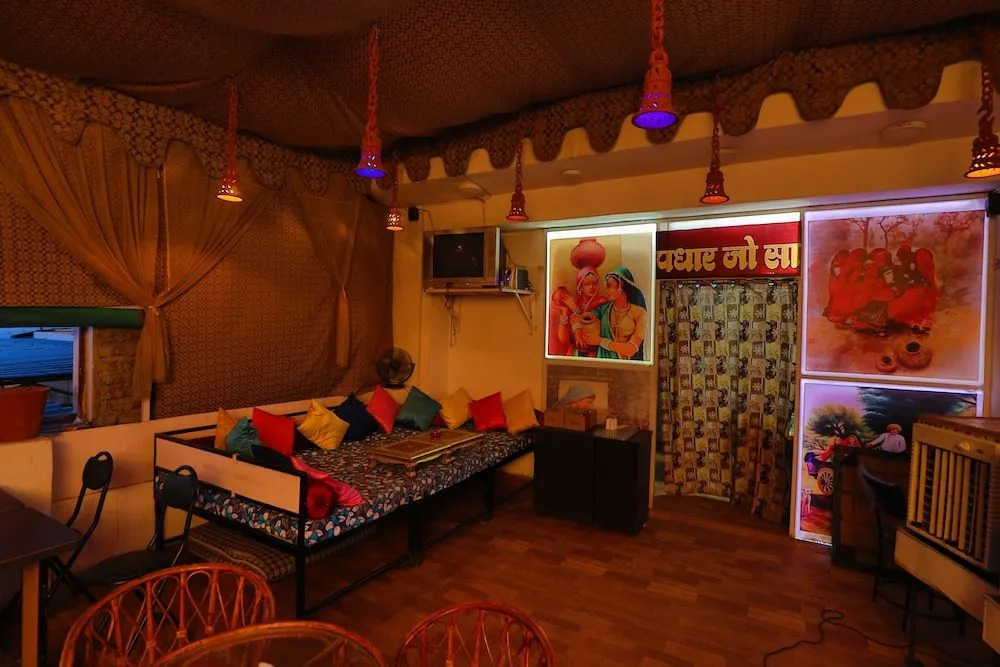 Hotel Taldar Inn