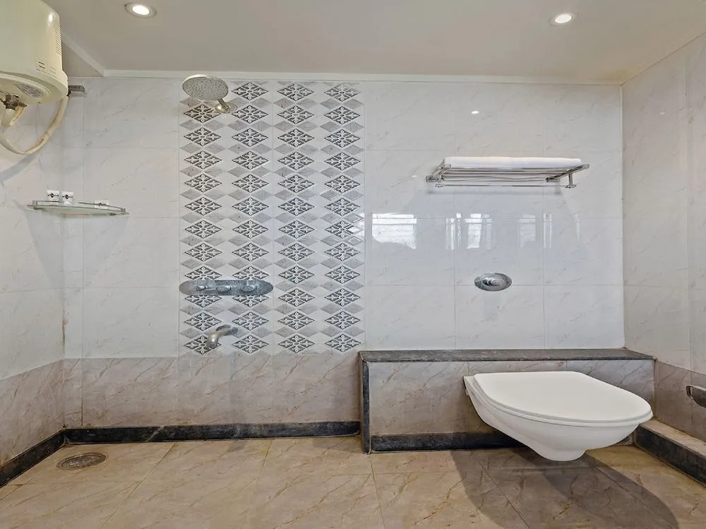 OYO 3136 Hotel Starlight NX