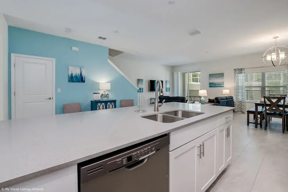 780pb Luxury Furnished 5 Bedroom 4 Bathroom