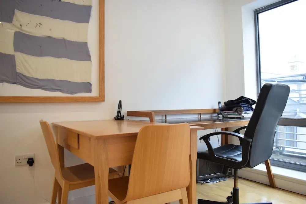 Modern 2 Bedroom Apartment In Old Street