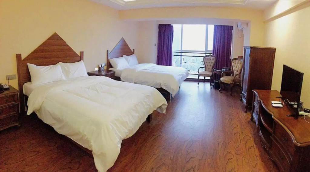 Haidilun Sea View Theme Hotel